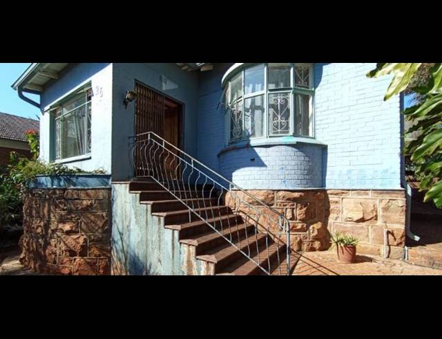 3 BEDROOM HOUSE FOR SALE IN KENSINGTON